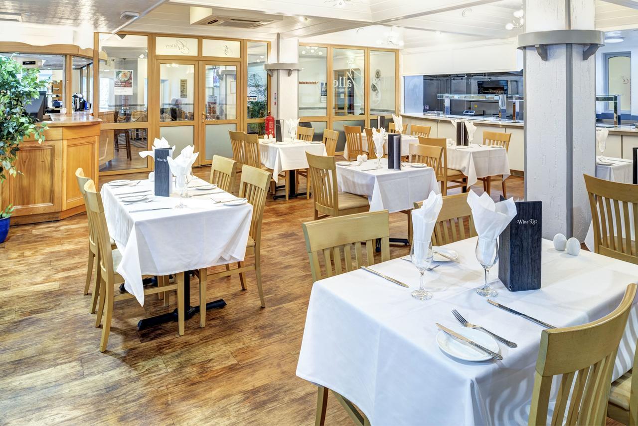 Western Rembrandt Hotel 3*
