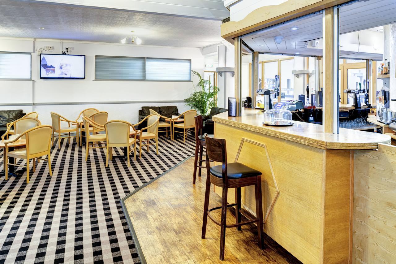 Western Rembrandt Hotel 3*