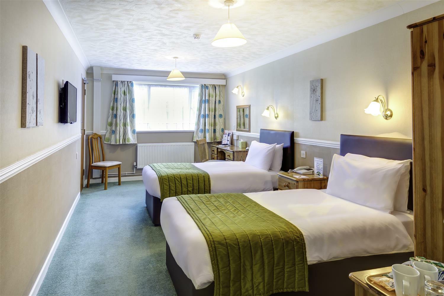 Western Rembrandt Hotel 3*